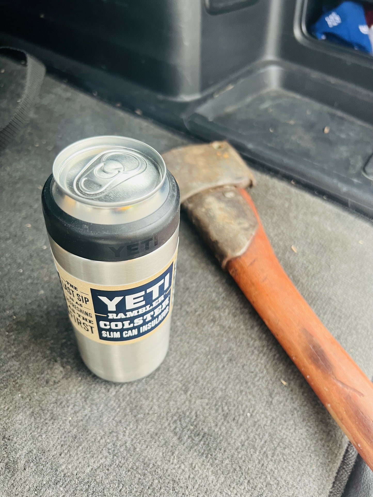 Yeti Slim Can Insulator